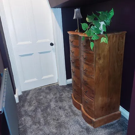 Apartment Luxury 2 Bedroom Clifton Duplex